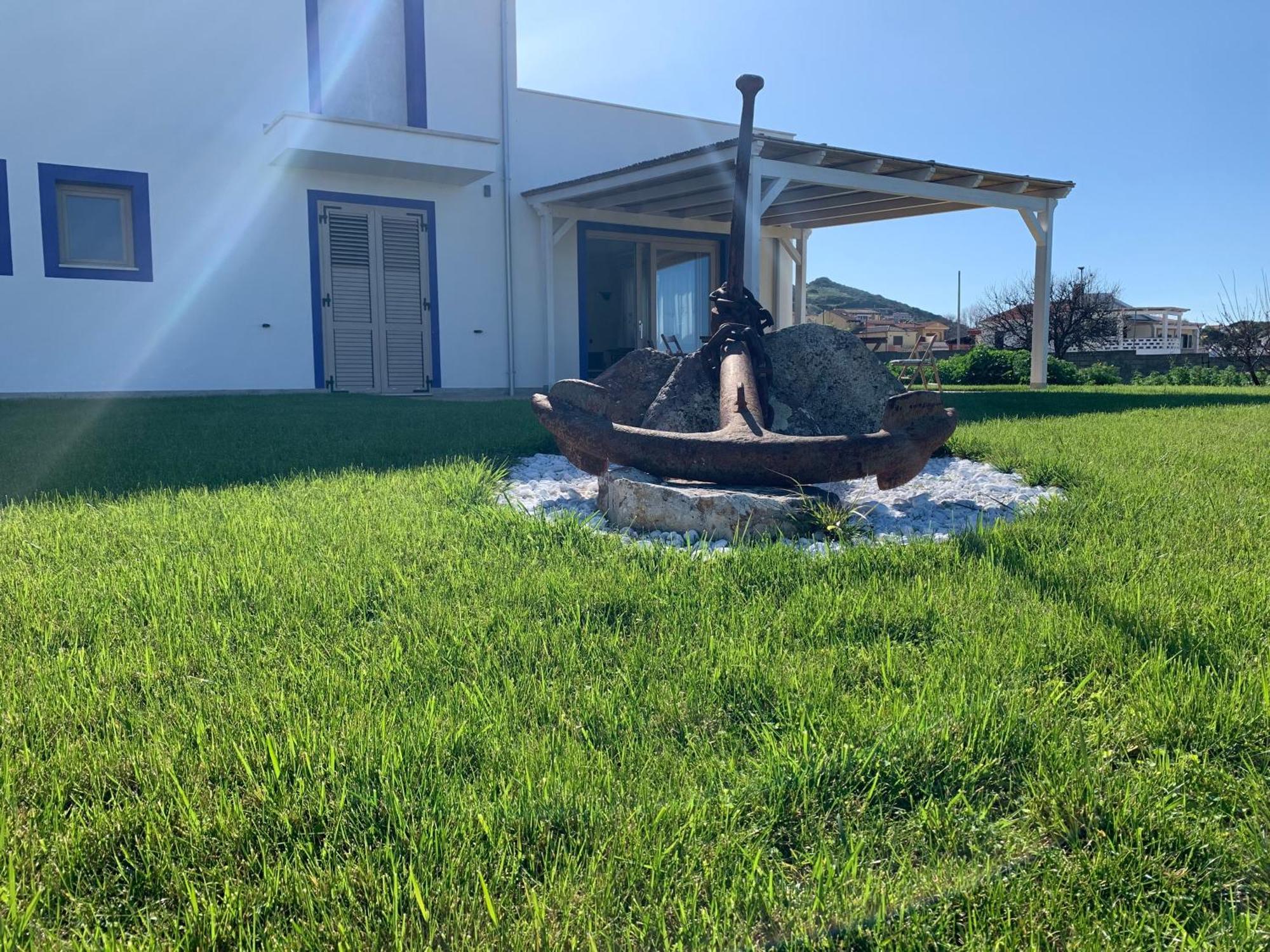 カステルサルド Residenza “La Vecchia Ancora” Bed & Breakfast エクステリア 写真